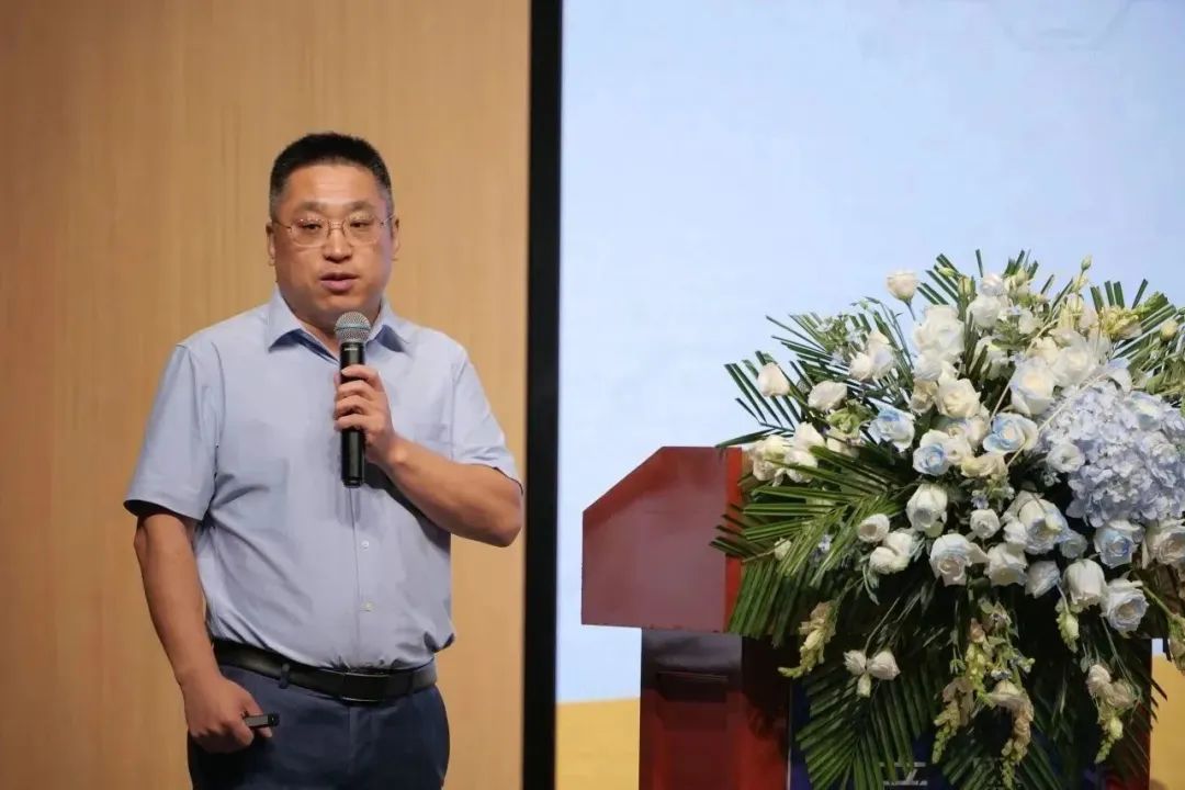 新能源 新动力 新未来|东方国际股份“动力与能源产业集群”圆桌座谈会顺利召开