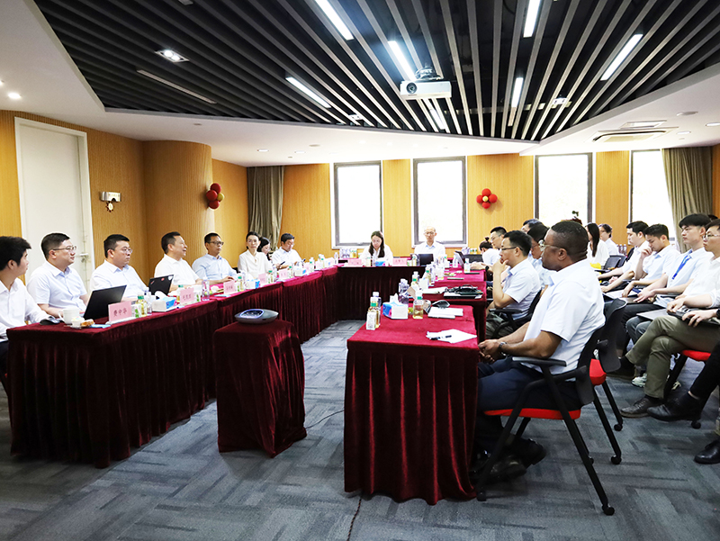 二十一载 智造未来丨贺东方国际股份廿一诞辰，再启新篇